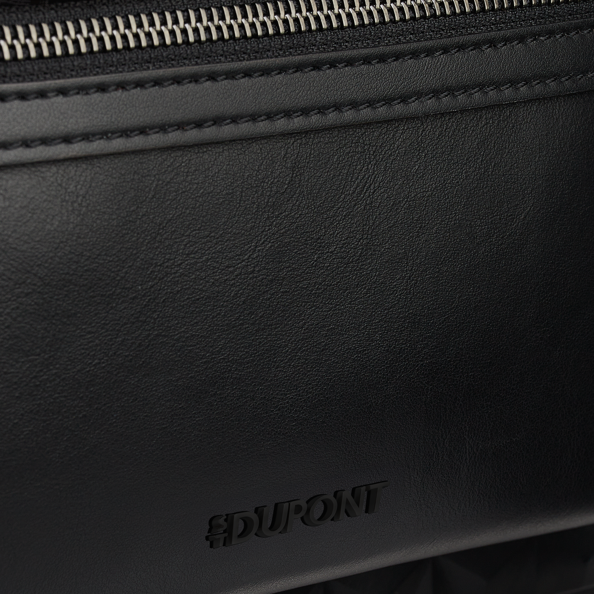 1AX221BK1 - STDUPONT - France - Sac à dos - 4