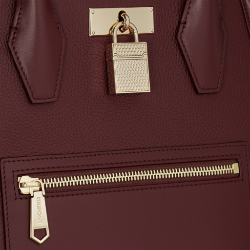 Mittlere Tasche