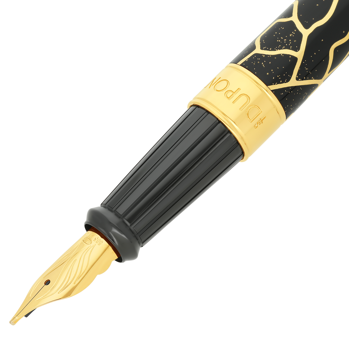 Broad nib fountain pen